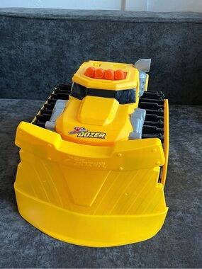 Xtreme Power Dozer - Motorized Extreme Bulldozer